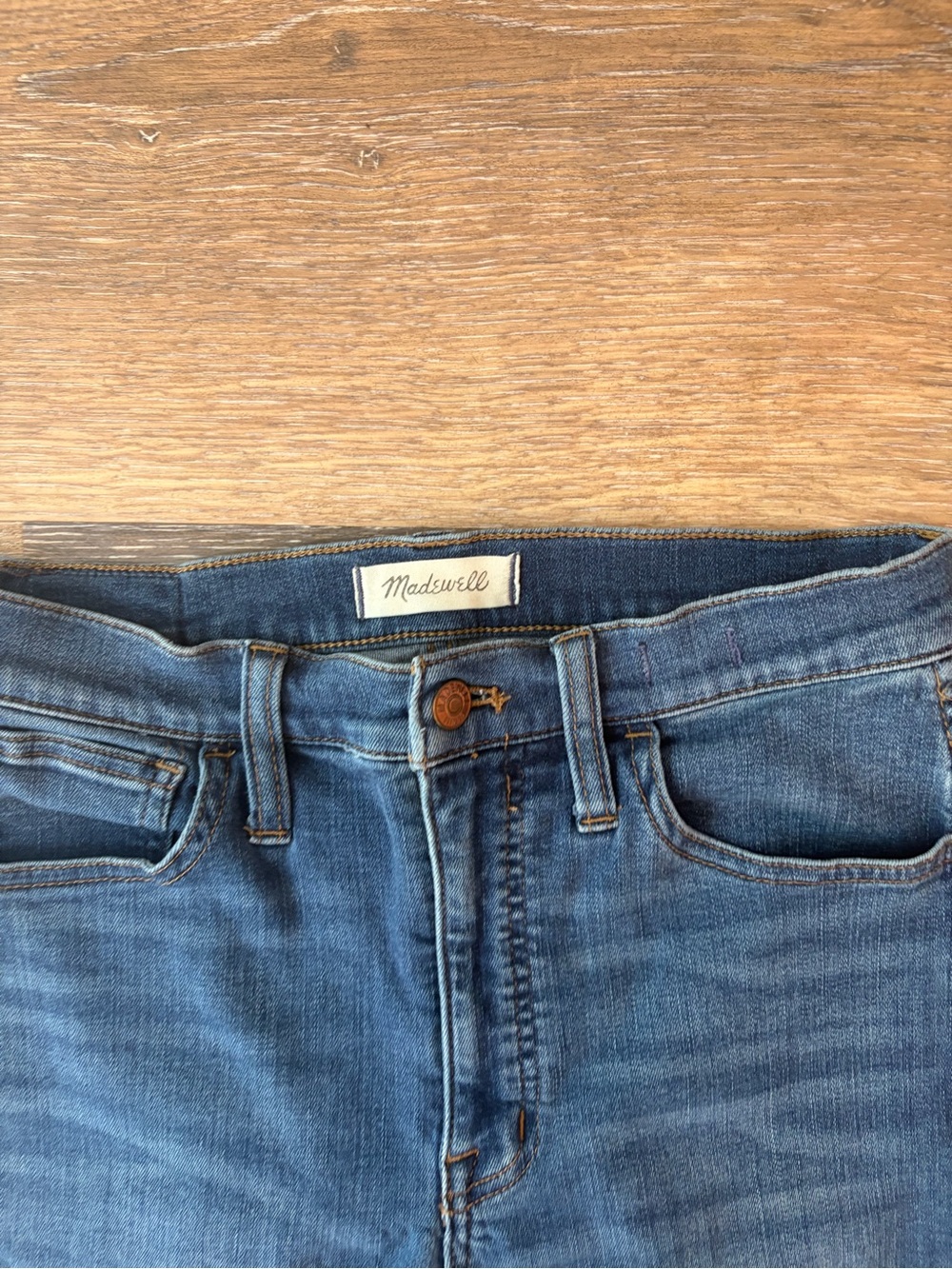 Madewell 10" High-Rise Roadtripper Jeans Raw Hem size 27 - Picture 3 of 13